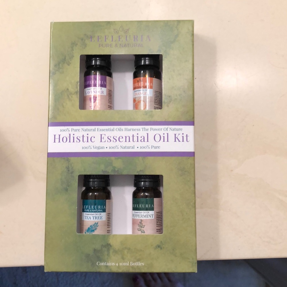 holistic essential oil kit